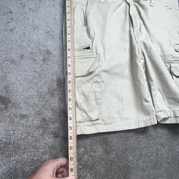 Mens Iron Co. Cargo Shorts Khaki 36 Cotton Spandex NWOT - Picture 3 of 8